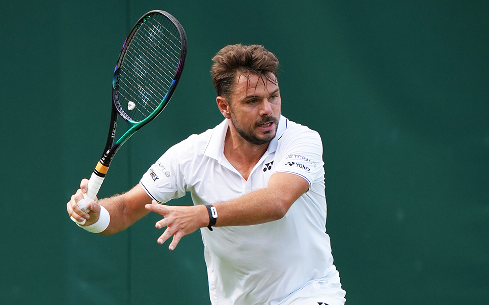 Wawrinka leads Team Yonex